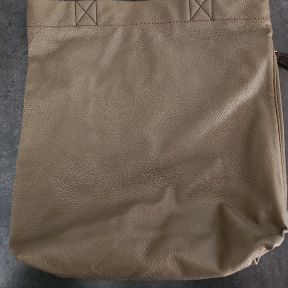 NWT Chala Handbag Everyday Tote - Picture 2 of 4